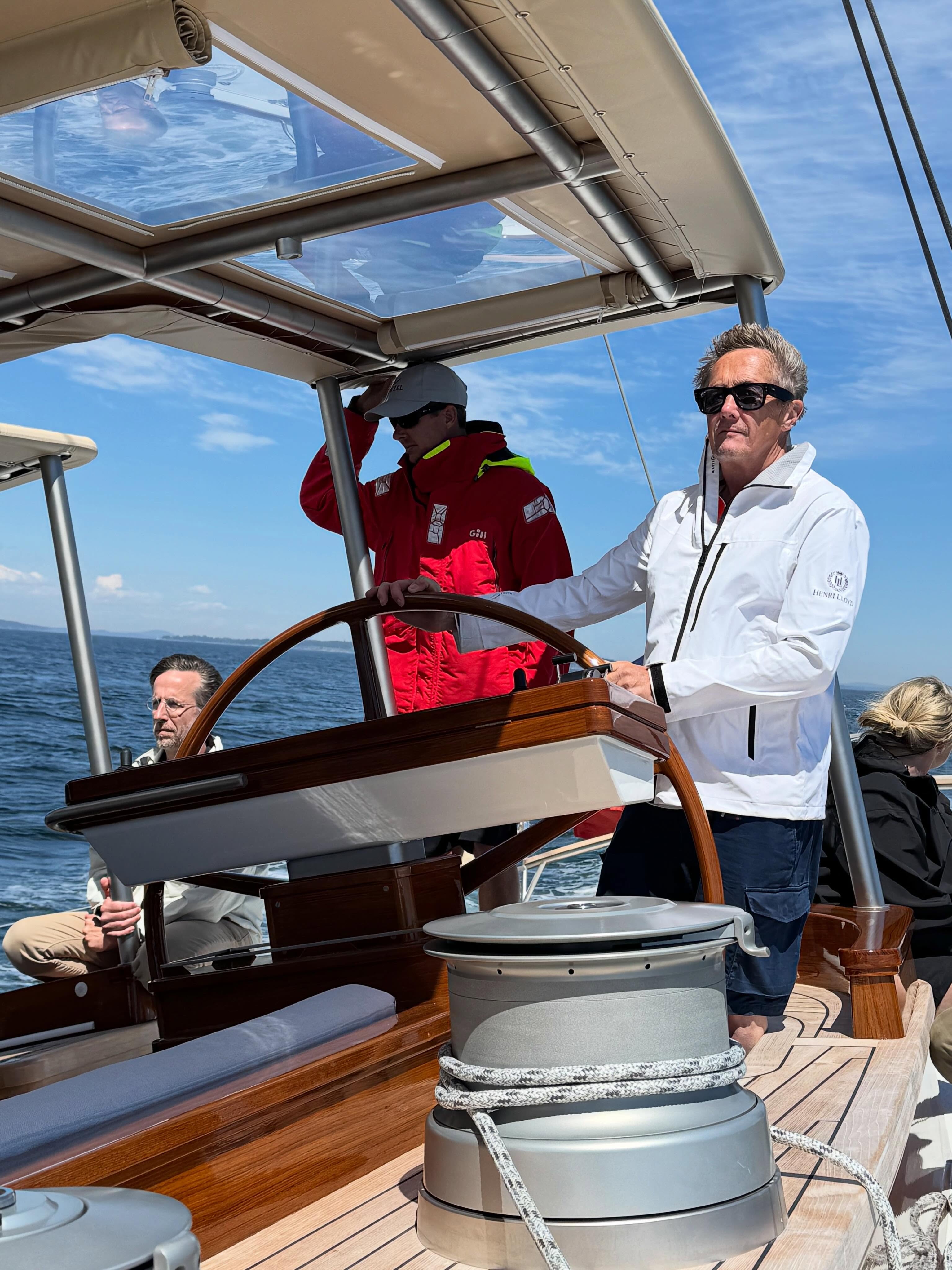 It was a delight to be onboard Ouzel during her sail trails with the owners last week. The yacht is looking fantastic , sails beautifully and a real credit to the owners vision, Rockport Marine,Langan Design and MCM Newport. 

#superyacht #sailing #Maine #design #sunshine